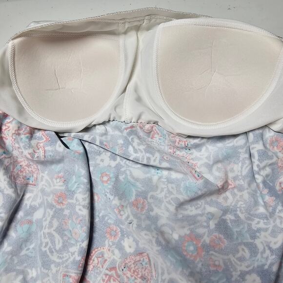 A & H Sportswear Co. Inc. Scoop Neck Tankini Top with Tummy Control Size 14 - Picture 6 of 10